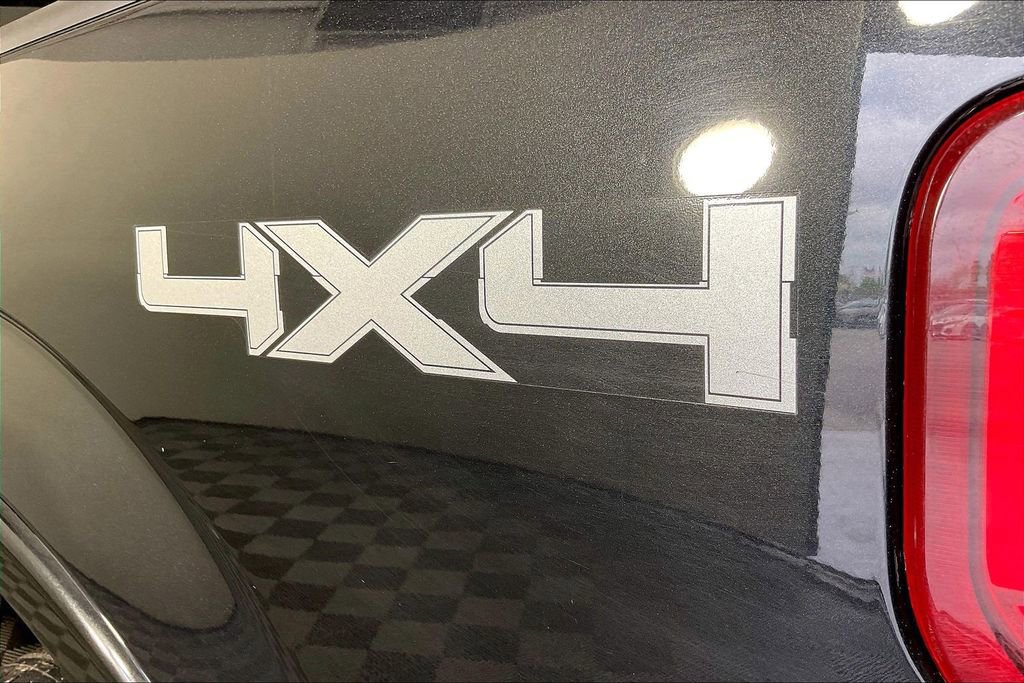 Used 2014 Ford F150 Lariat w/ Equipment Group 502A Luxury AWD/4WD image 43