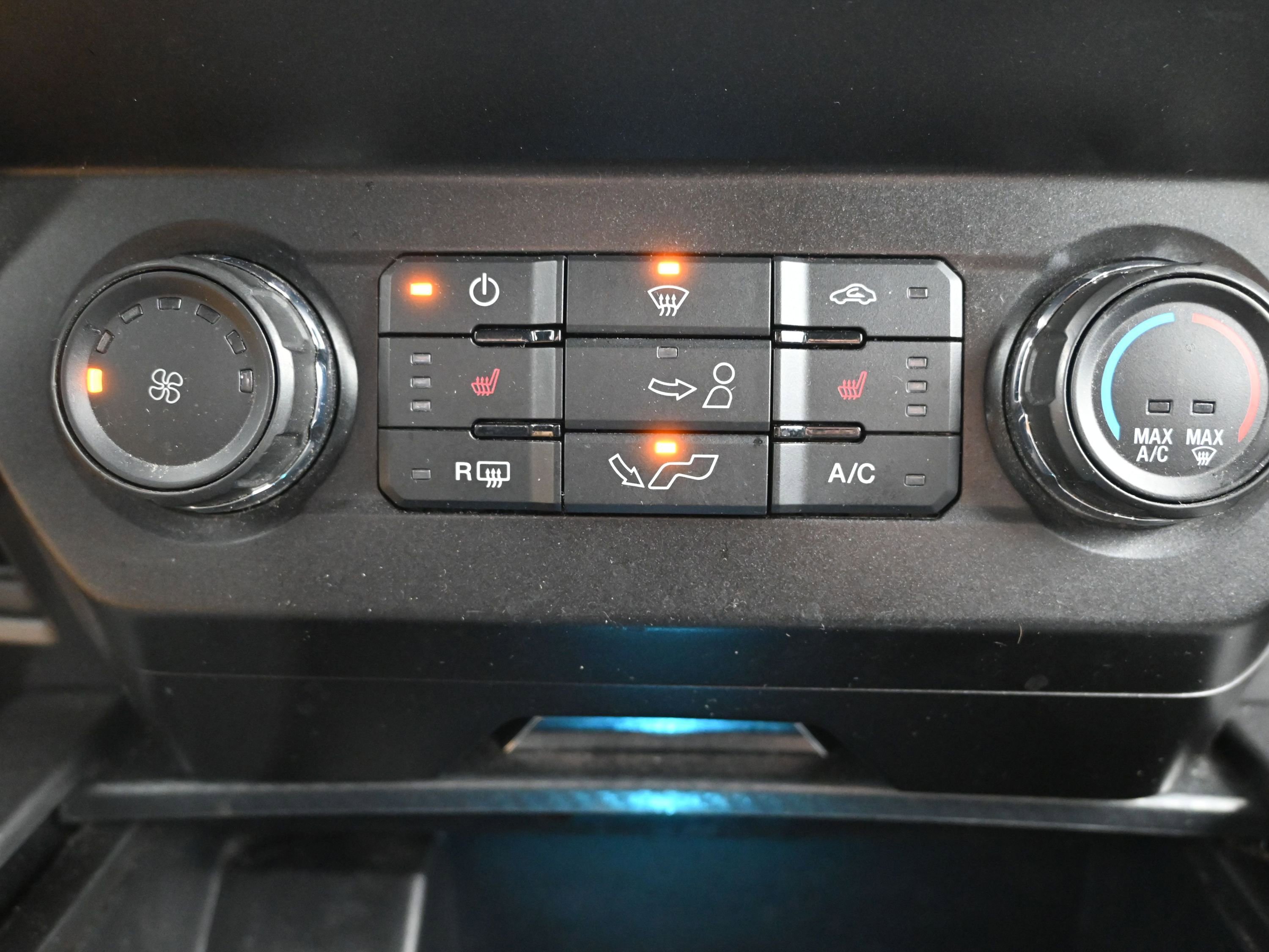 Used 2020 Ford F150 XLT w/ Equipment Group 302A Luxury image 19