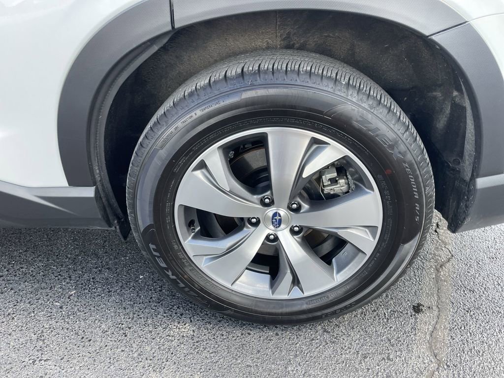 Certified 2025 Subaru Ascent Premium w/ Popular Package #2 image 8