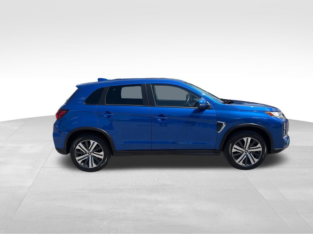 Used 2025 Mitsubishi Outlander Sport SE AWD/4WD image 6