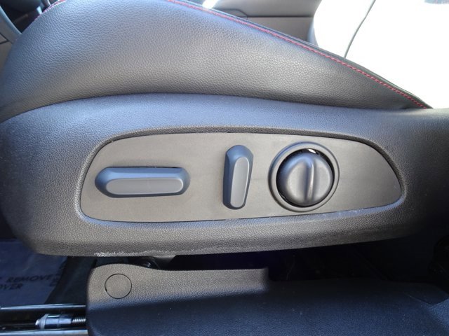 Certified 2023 Chevrolet Equinox RS image 11