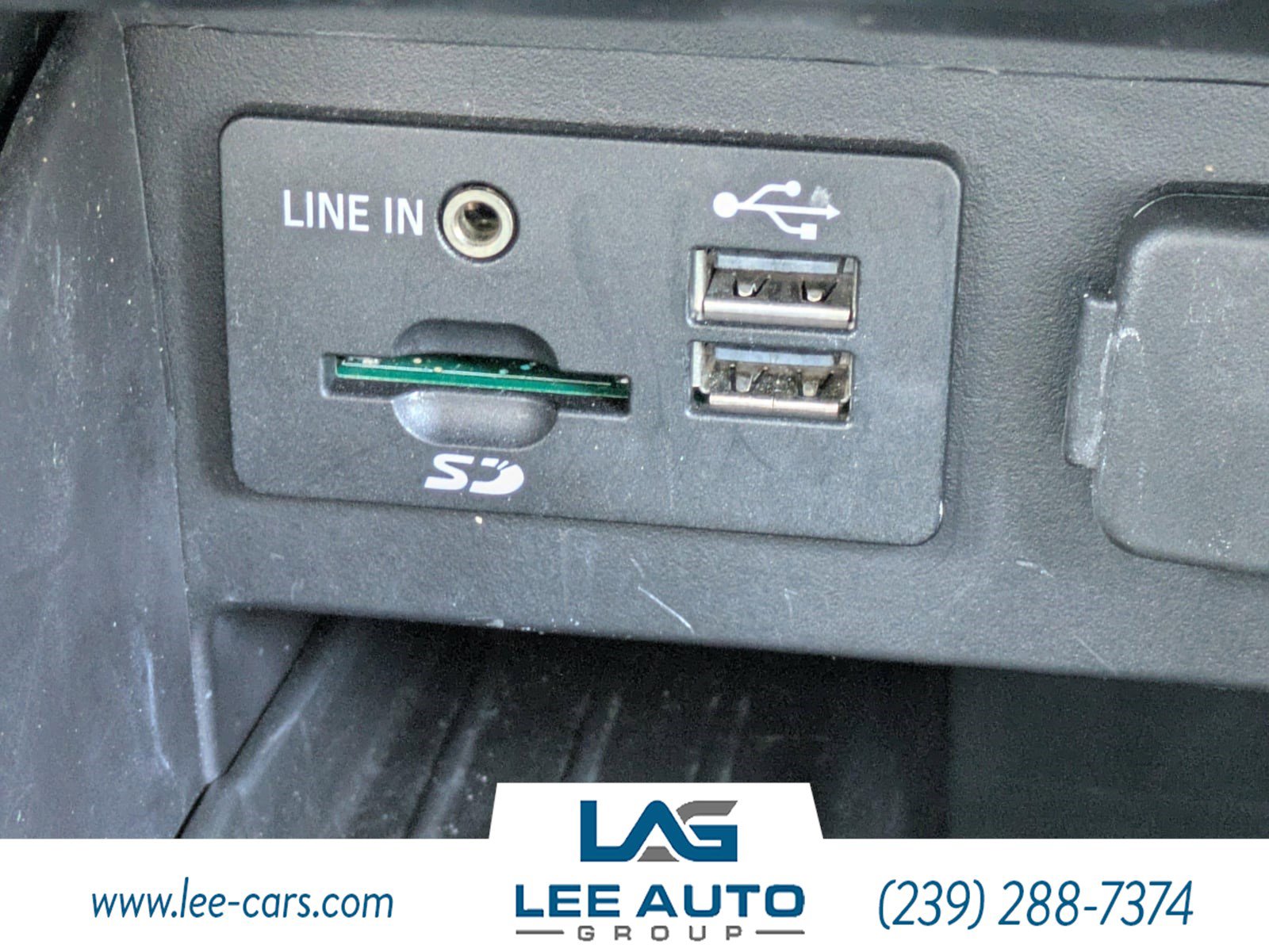 Used 2015 Ford Explorer Limited FWD image 27