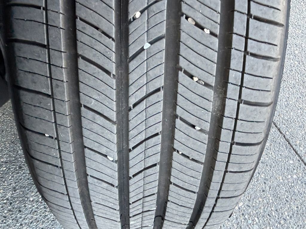 Used 2024 Honda Accord EX image 30