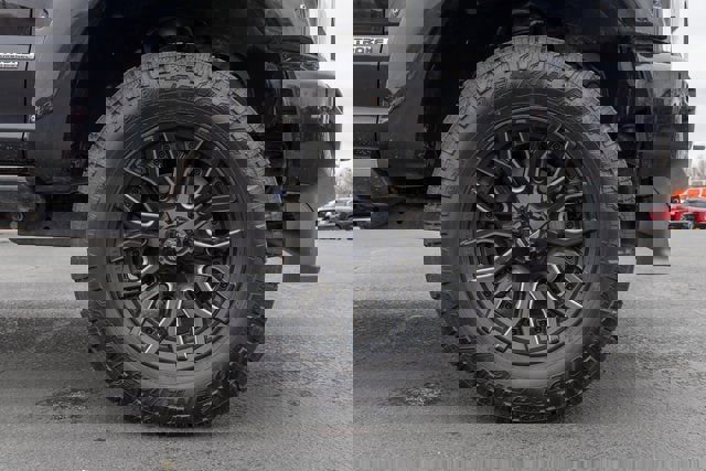 Used 2020 Ford F350 Limited w/ FX4 Off-Road Package AWD/4WD image 12