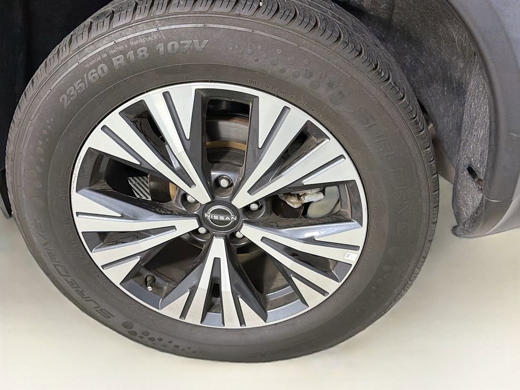 Used 2023 Nissan Rogue SV AWD/4WD image 32