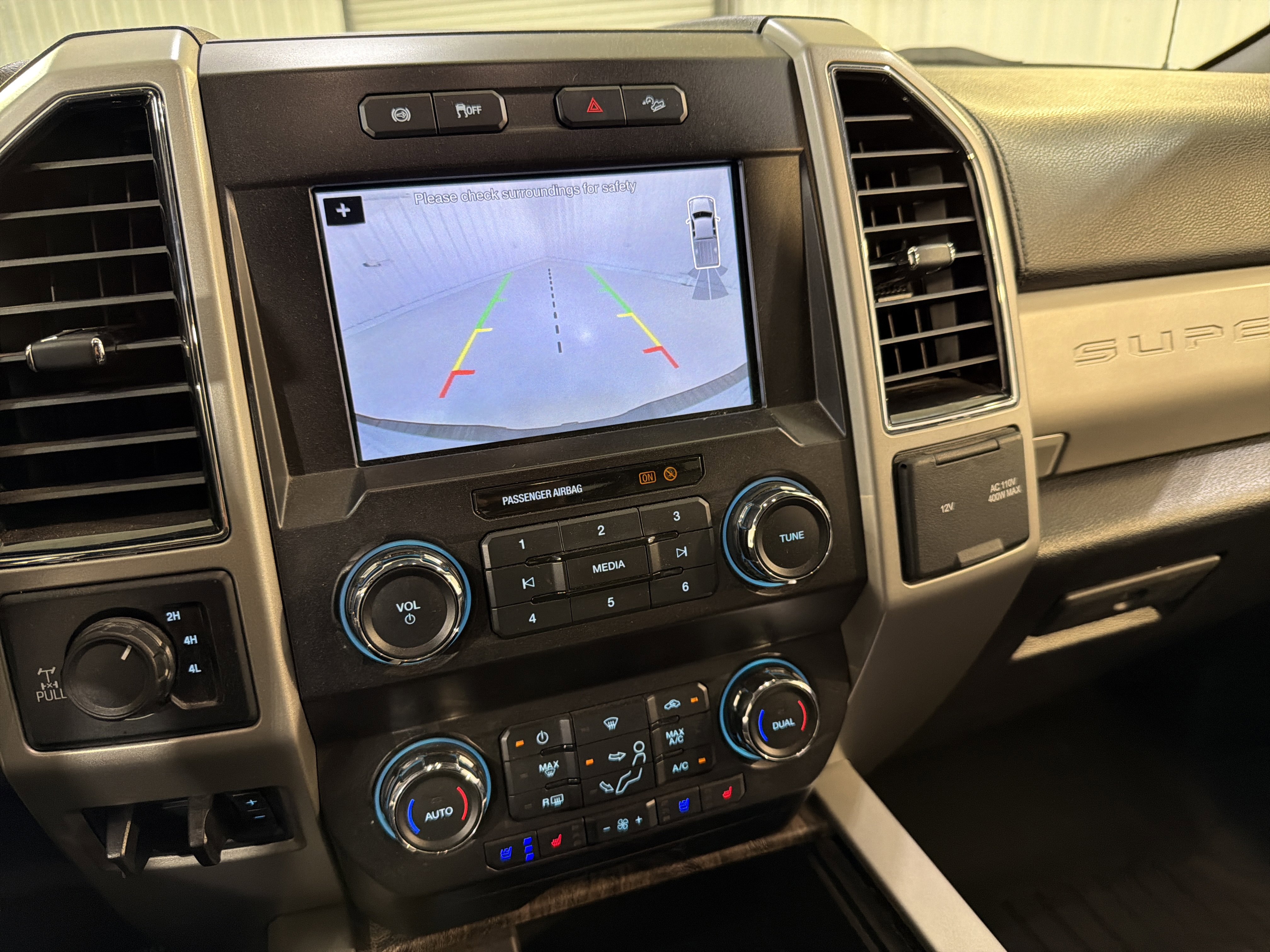 Used 2019 Ford F250 Lariat w/ Chrome Package AWD/4WD image 18