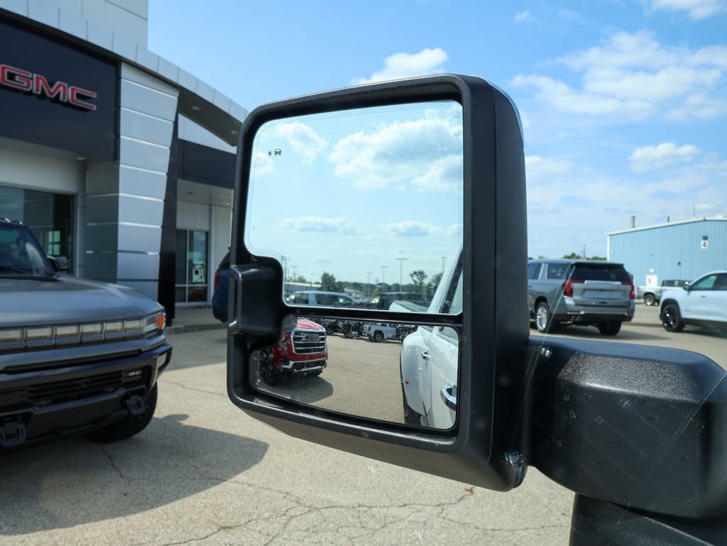 New 2026 GMC Sierra 3500 Denali w/ Denali Reserve Package AWD/4WD image 29