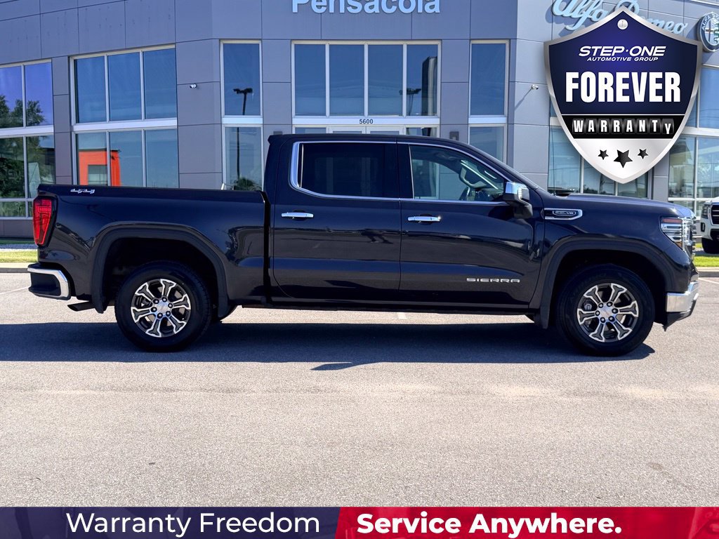 Used 2025 GMC Sierra 1500 SLT AWD/4WD image 7