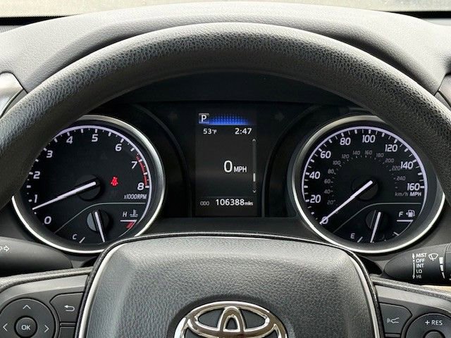 Used 2021 Toyota Camry LE image 27