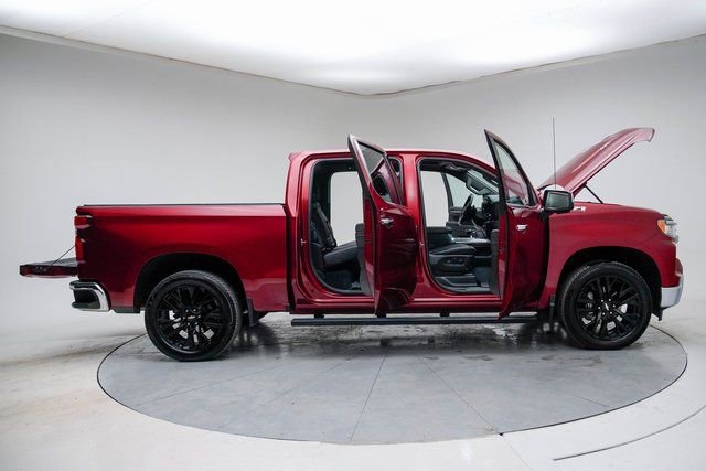 Used 2024 Chevrolet Silverado 1500 LTZ image 13