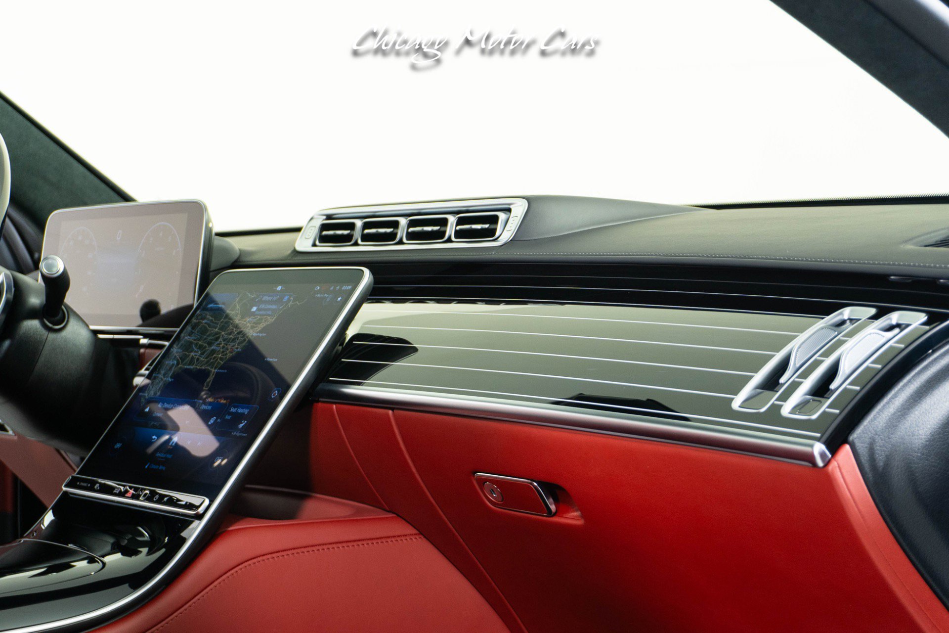 Used 2024 Mercedes-Benz S 580 4MATIC Sedan image 31