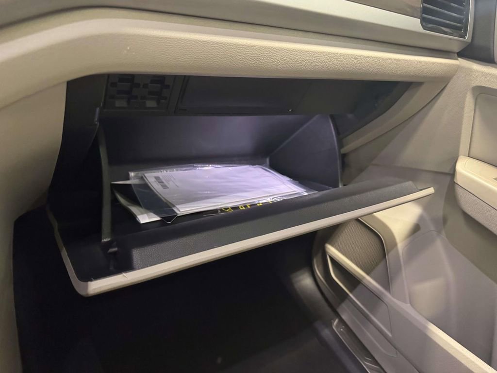 Used 2022 Volkswagen Atlas SE AWD/4WD image 31