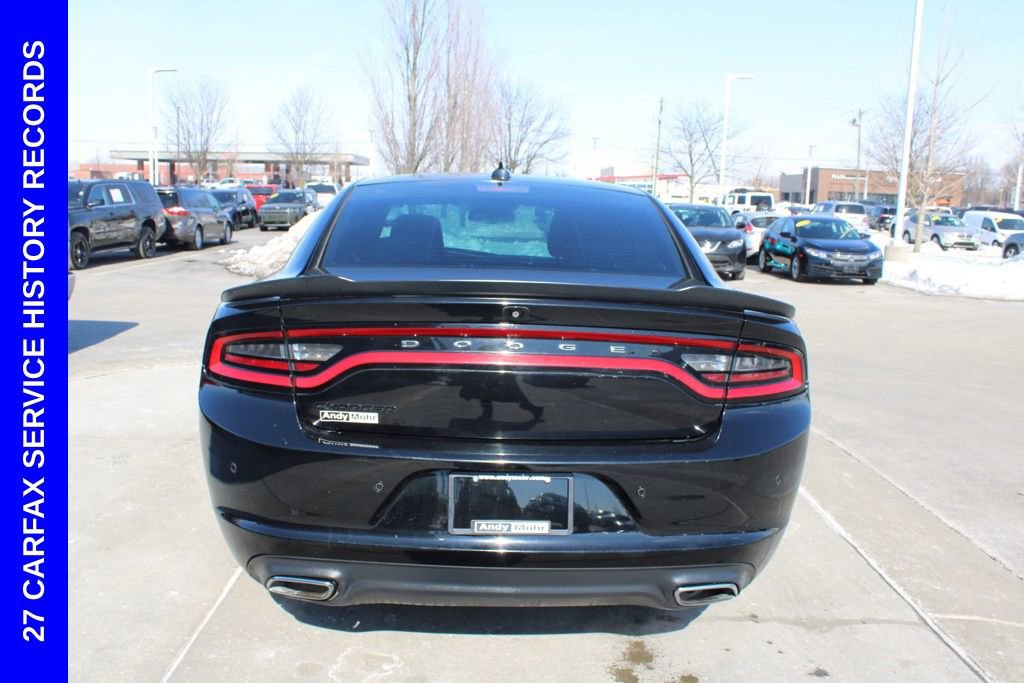Used 2018 Dodge Charger GT w/ Blacktop Package AWD/4WD image 8