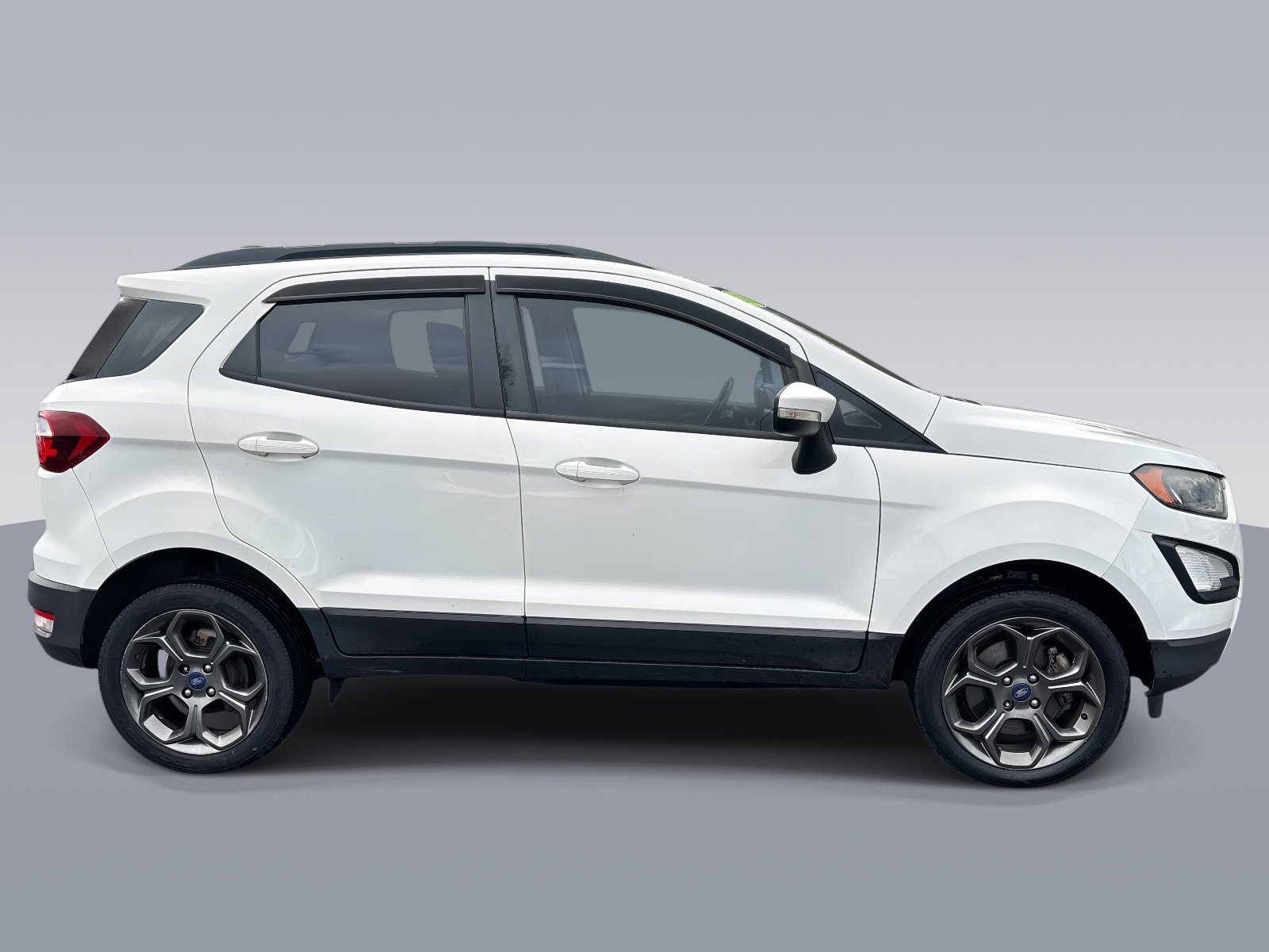 Used 2018 Ford EcoSport SES image 2