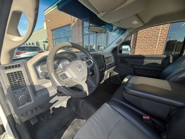 Used 2011 RAM 3500 ST RWD image 14