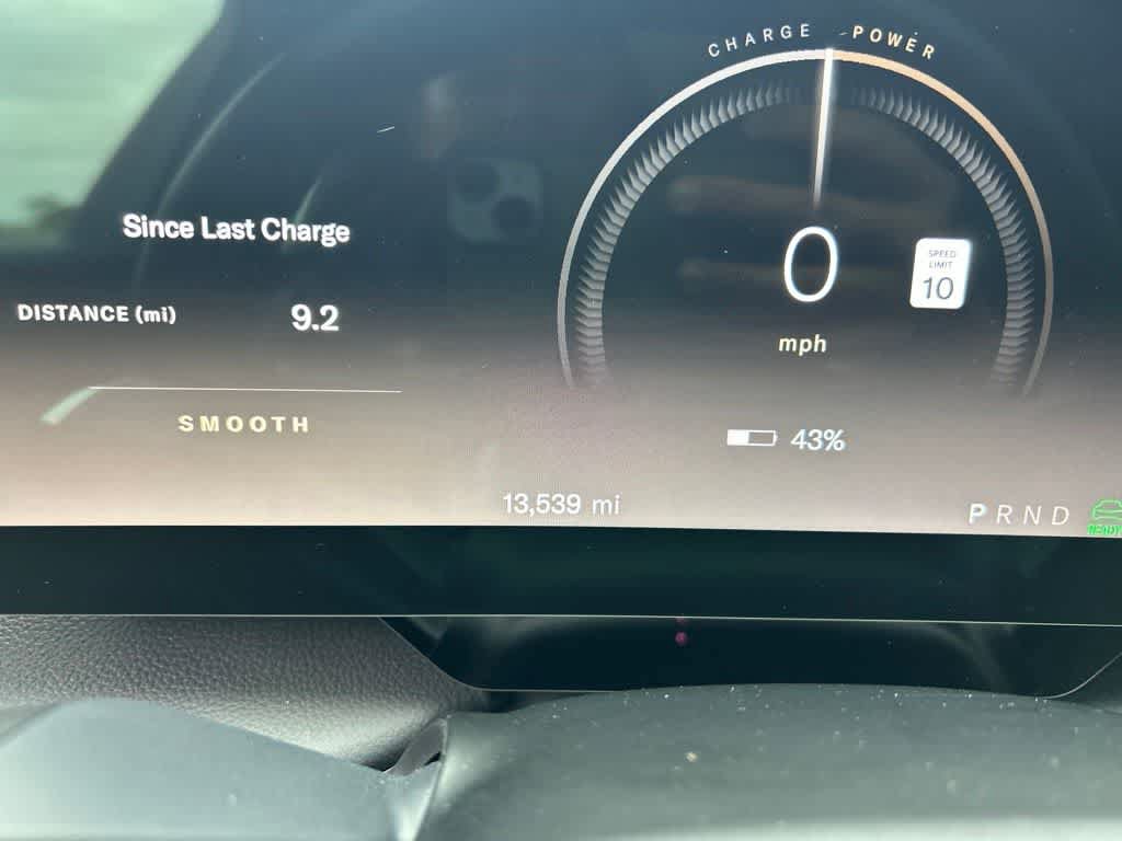 Used 2024 Lucid Air Touring AWD/4WD image 9