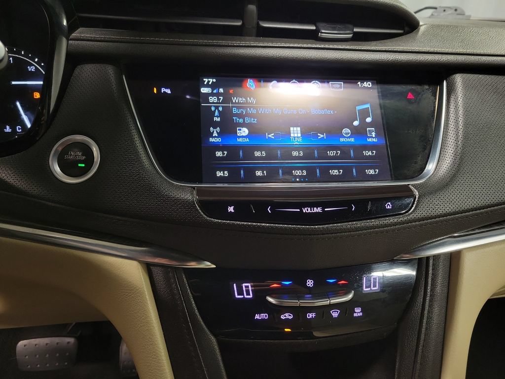 Used 2019 Cadillac XT5 FWD image 19