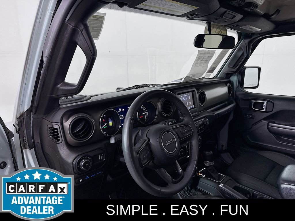 Used 2023 Jeep Wrangler Unlimited image 11