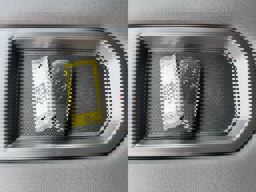 New 2025 GMC Sierra 1500 Pro w/ Graphite Edition image 34