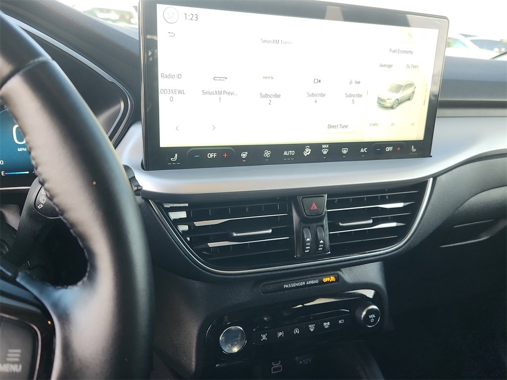 Used 2024 Ford Escape Platinum image 25