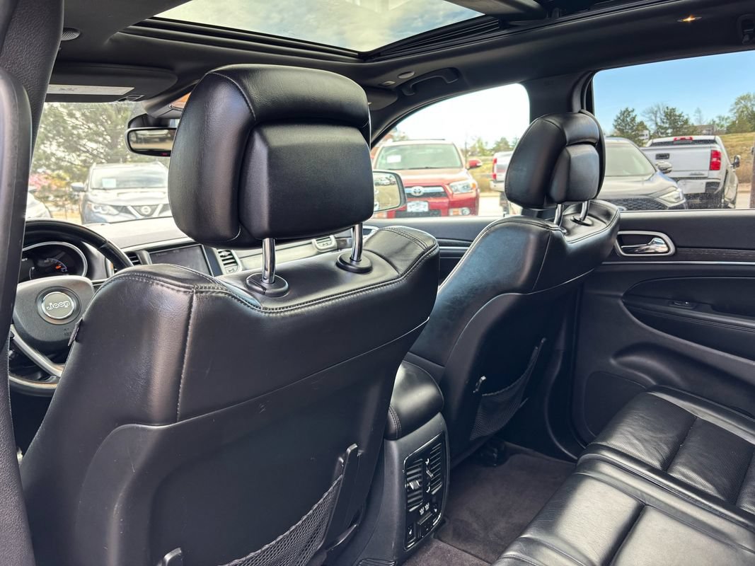 Used 2018 Jeep Grand Cherokee Limited w/ Luxury Group II AWD/4WD image 15