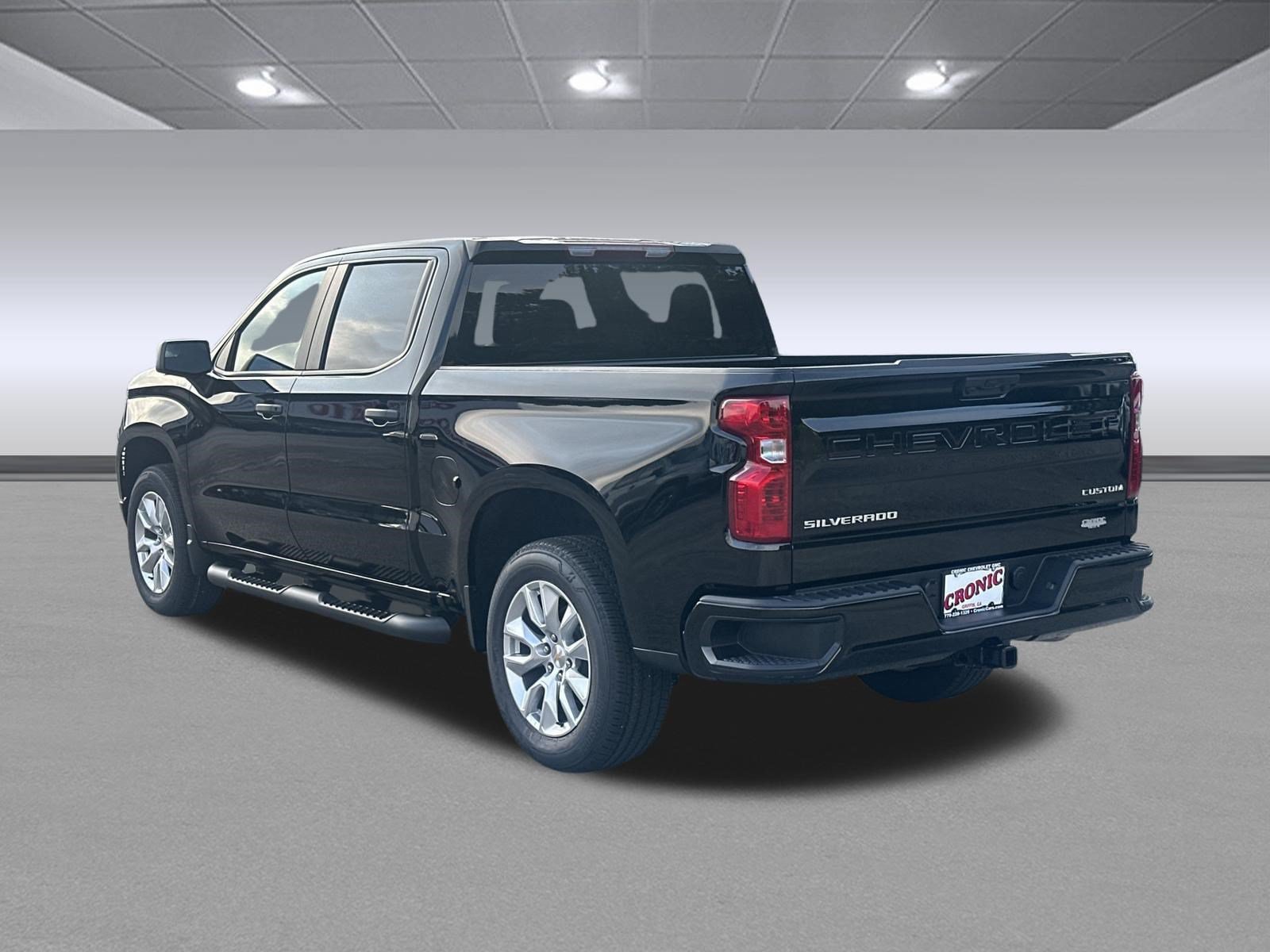 New 2026 Chevrolet Silverado 1500 Custom RWD image 5