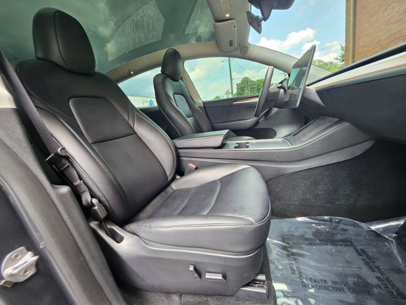 Used 2023 Tesla Model Y Long Range AWD/4WD image 59