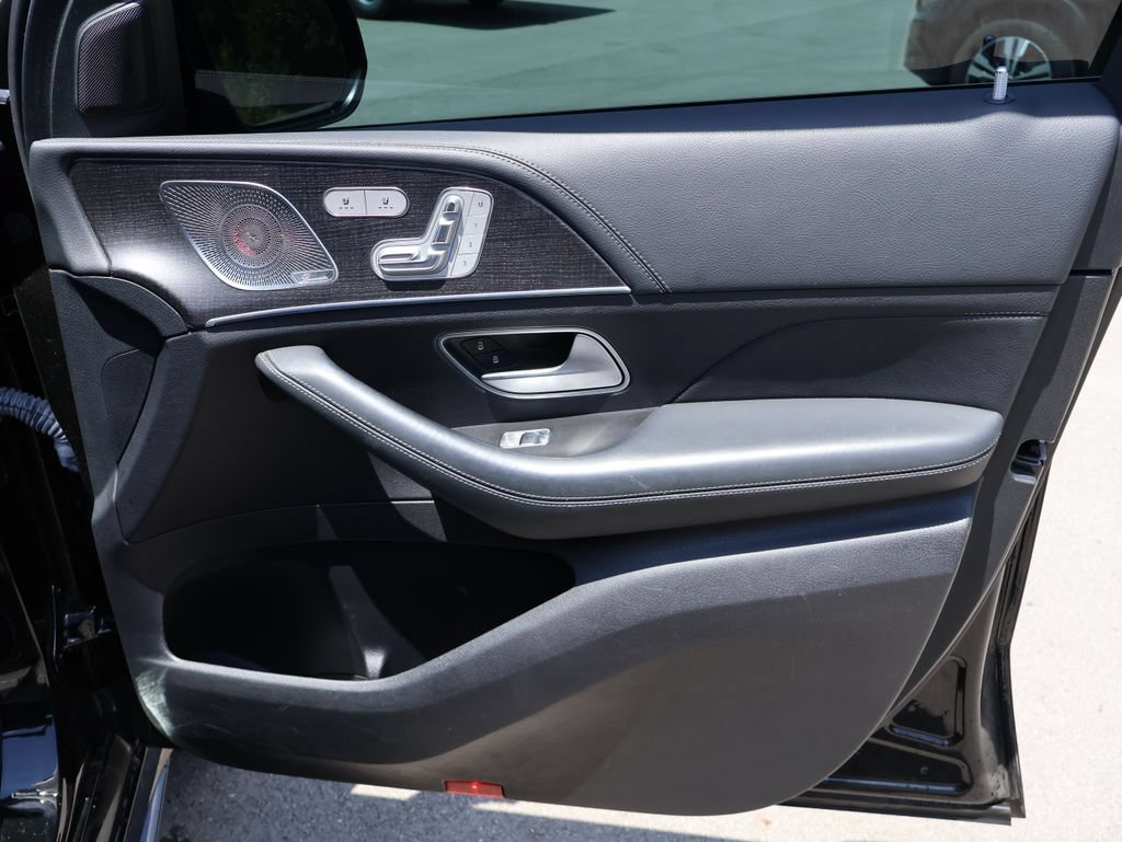 Certified 2022 Mercedes-Benz GLS 450 4MATIC image 11