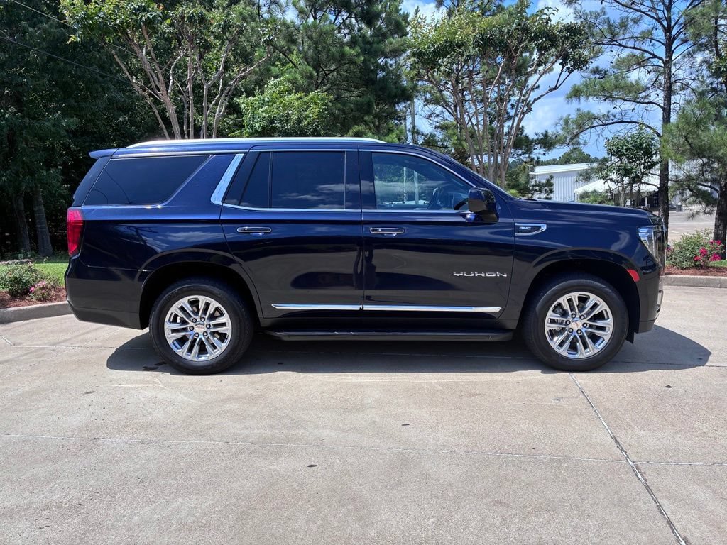 Used 2024 GMC Yukon SLT RWD image 4