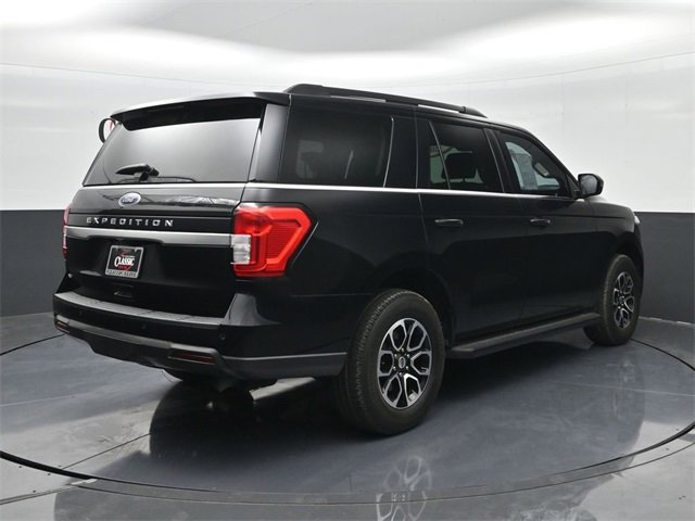 Used 2023 Ford Expedition XLT image 7