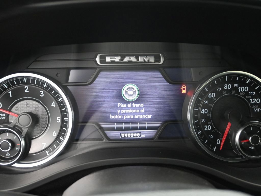 Used 2021 RAM 1500 Big Horn image 12