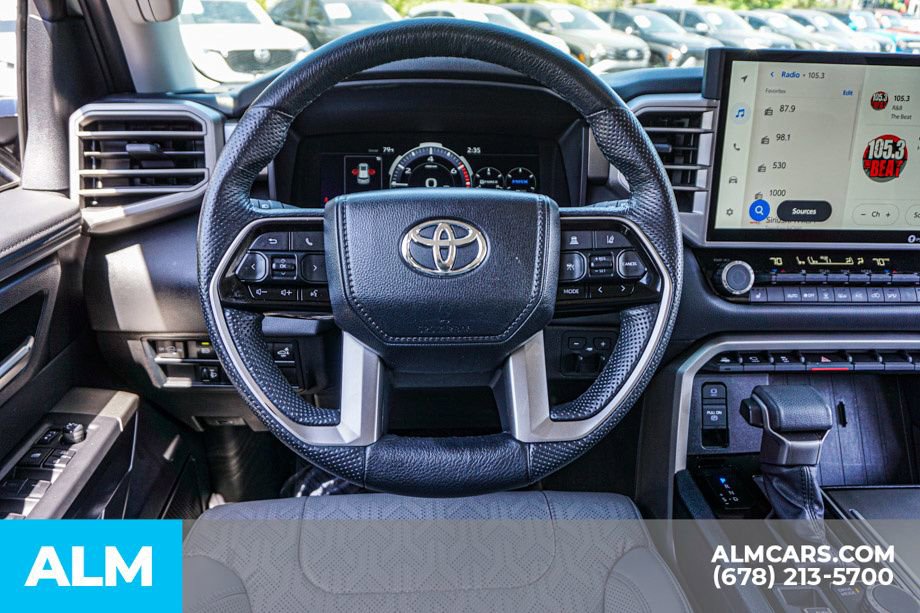 Used 2024 Toyota Sequoia SR5 w/ SR5 Premium Package AWD/4WD image 30