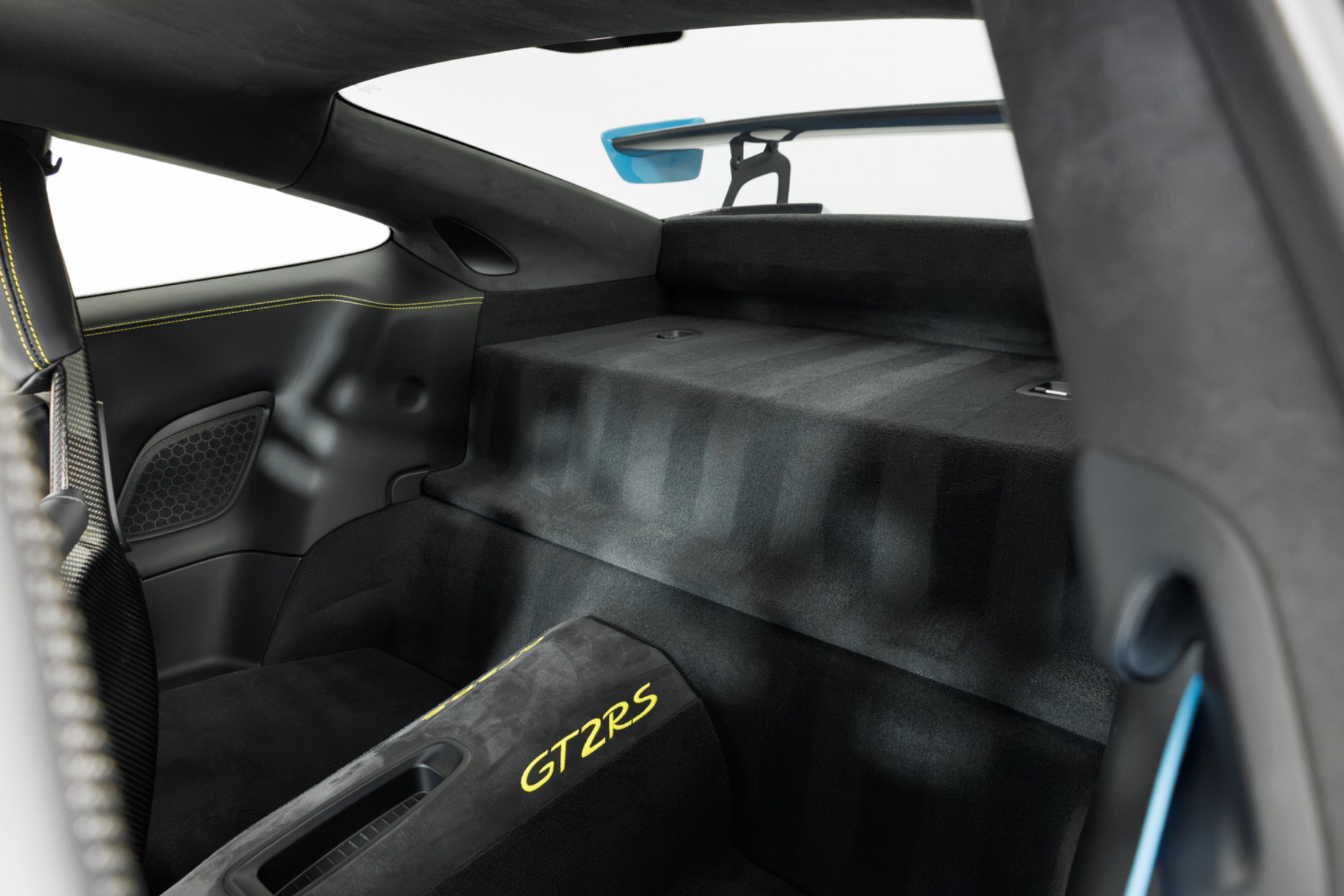 Used 2018 Porsche 911 GT2 RS RWD image 47
