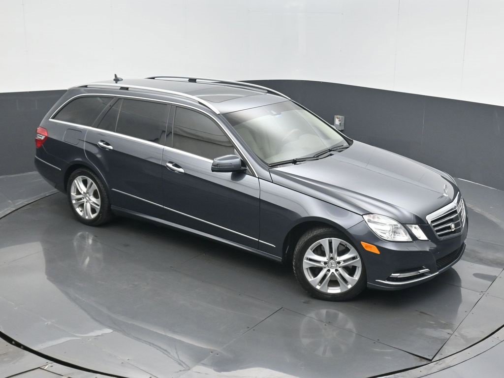 Used 2011 Mercedes-Benz E 350 4MATIC Wagon image 36