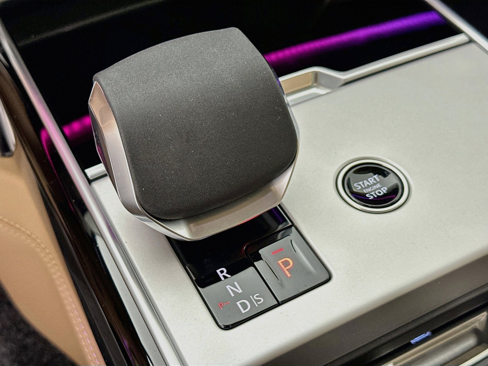 New 2026 Land Rover Range Rover SE AWD/4WD image 28