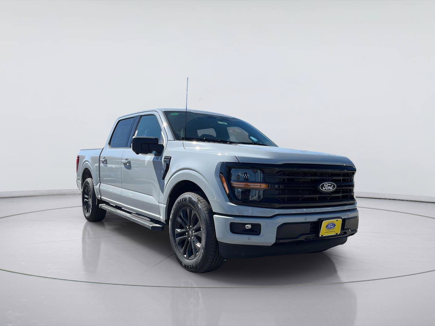 Used 2026 Ford F150 XLT w/ Equipment Group 302A MID RWD image 1