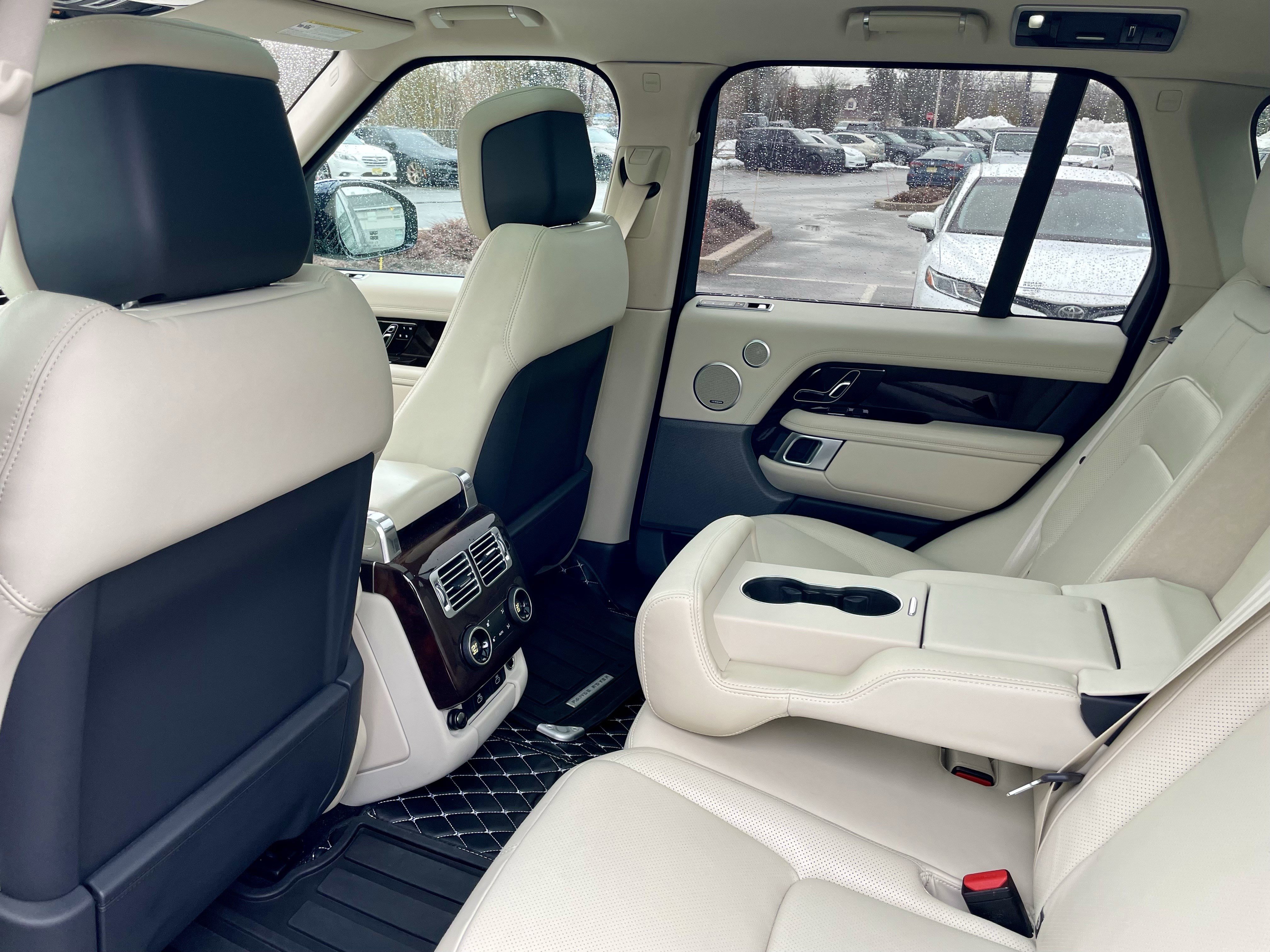 Used 2022 Land Rover Range Rover Westminster Edition image 30