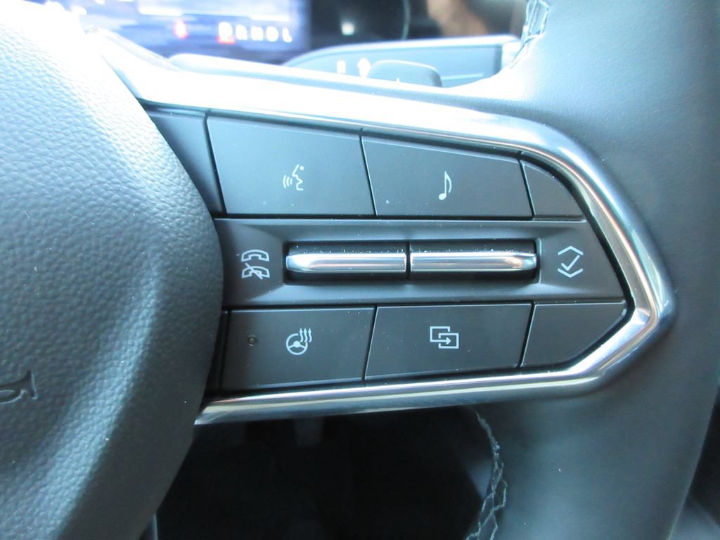 New 2026 Chevrolet Equinox LT w/ Safety and Technology Package AWD/4WD image 25