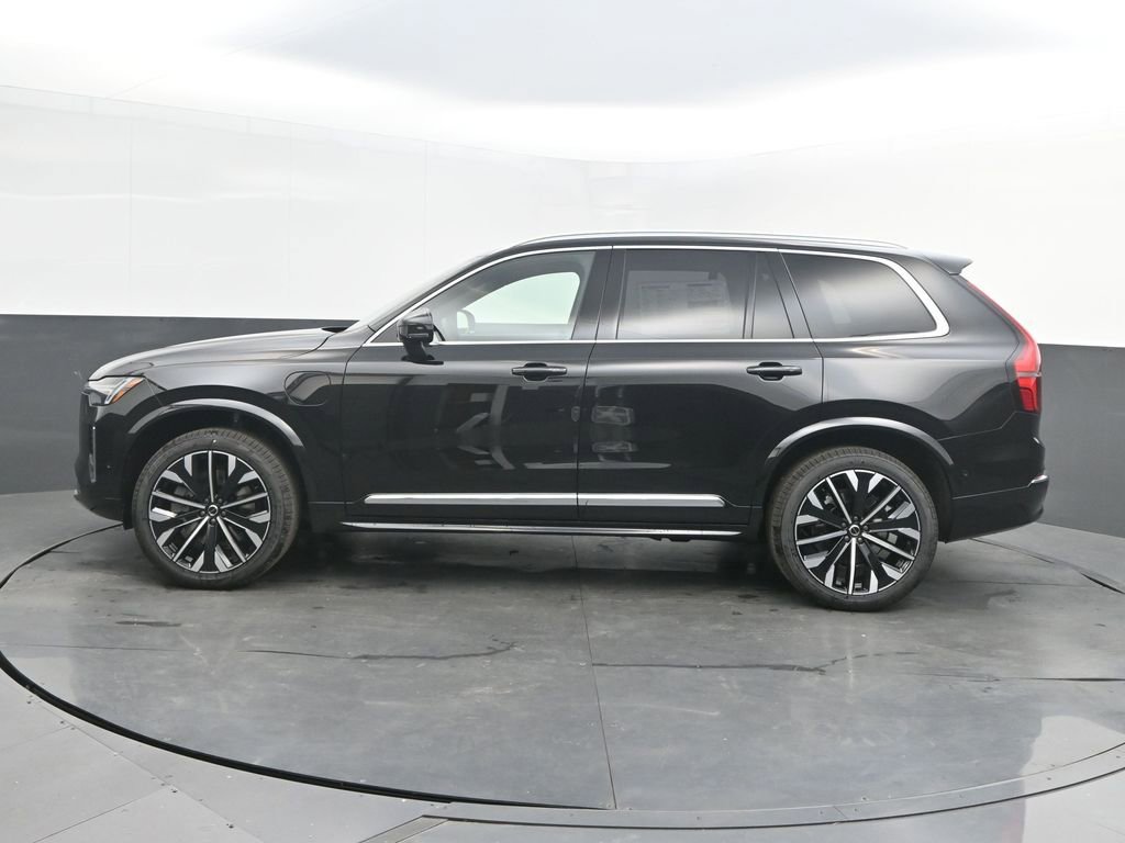 New 2026 Volvo XC90 T8 Plus w/ Protection Package Premier AWD/4WD image 2