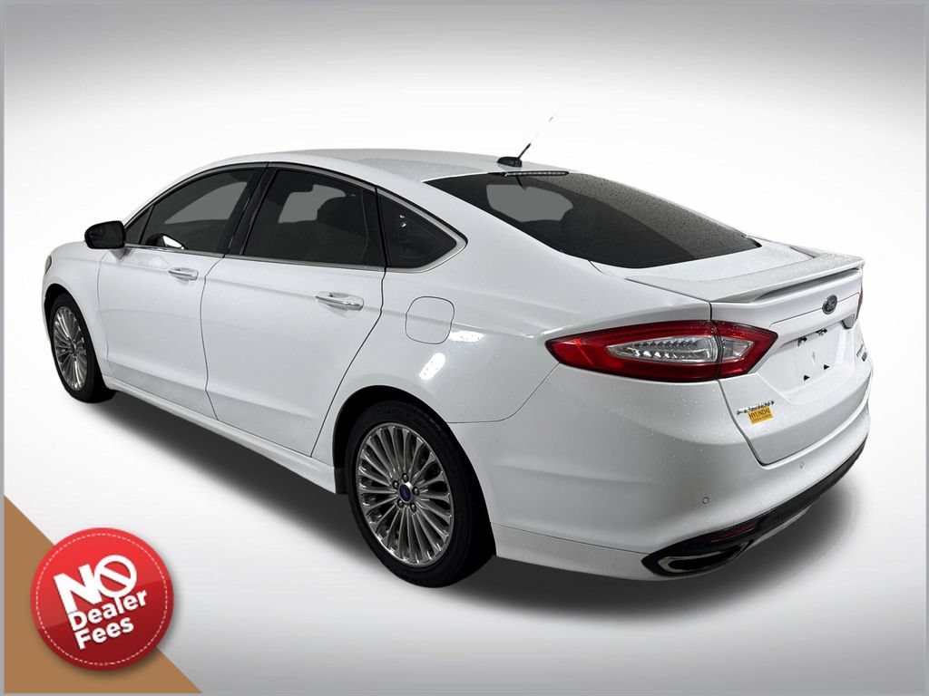 Used 2016 Ford Fusion Titanium FWD image 3