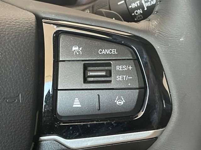 Certified 2026 Honda Odyssey Touring image 9