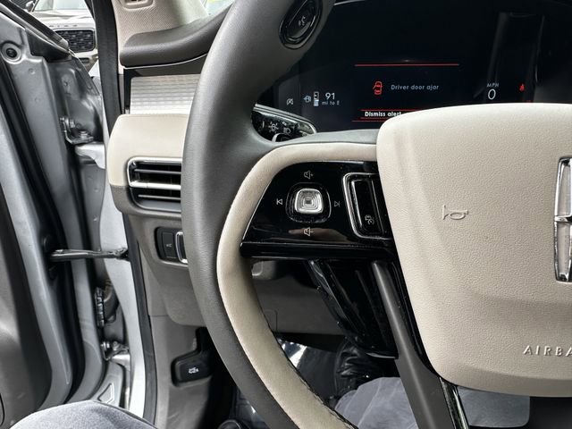 Certified 2024 Lincoln Corsair AWD w/ Equipment Group 101A image 28