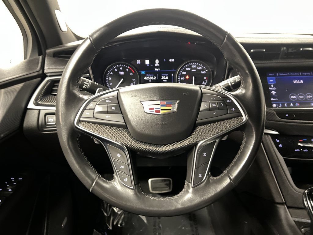 Certified 2023 Cadillac XT5 Sportv w/ Technology Package AWD/4WD image 18
