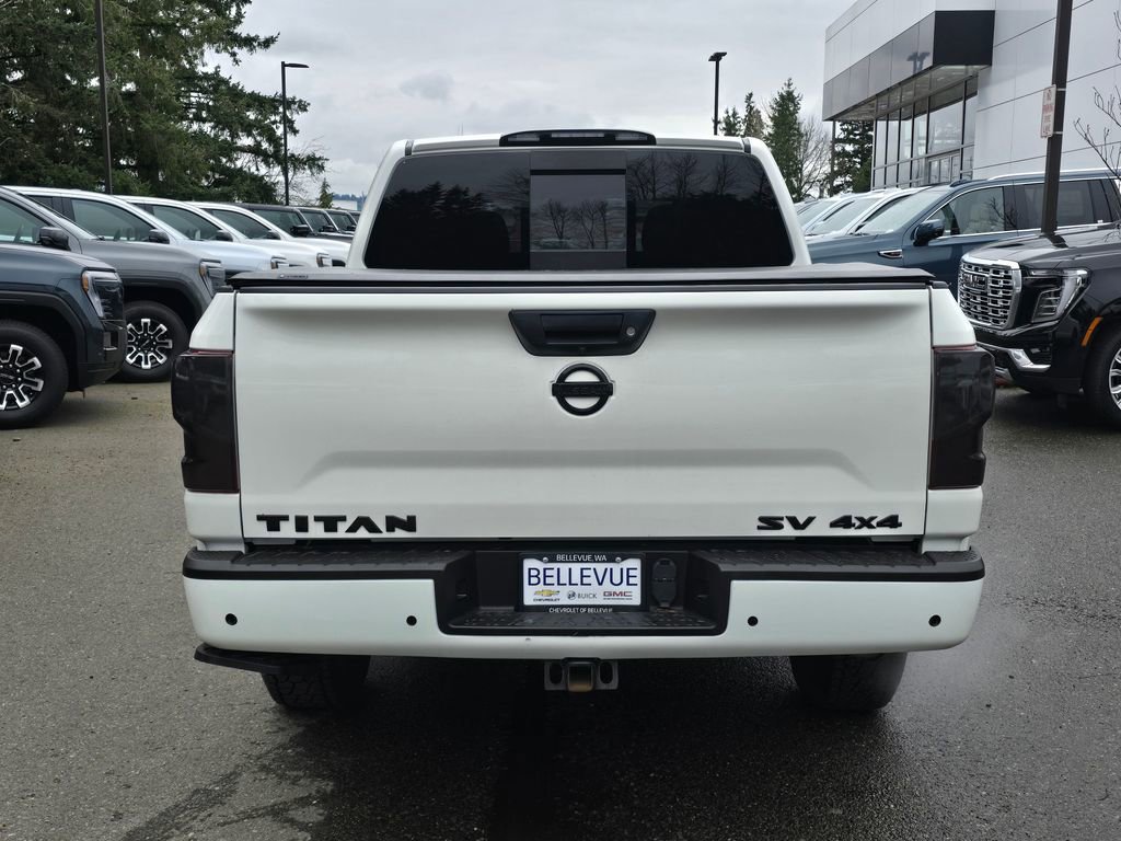 Used 2021 Nissan Titan SV w/ Accessory Utility Package image 39