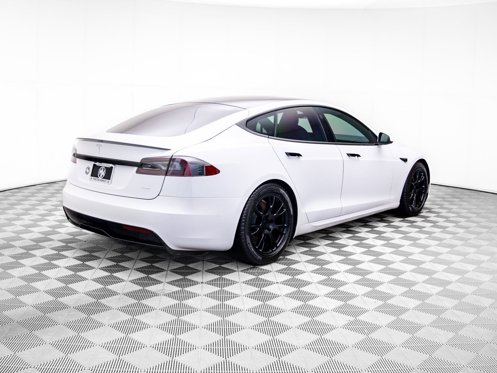 Used 2021 Tesla Model S Plaid image 5