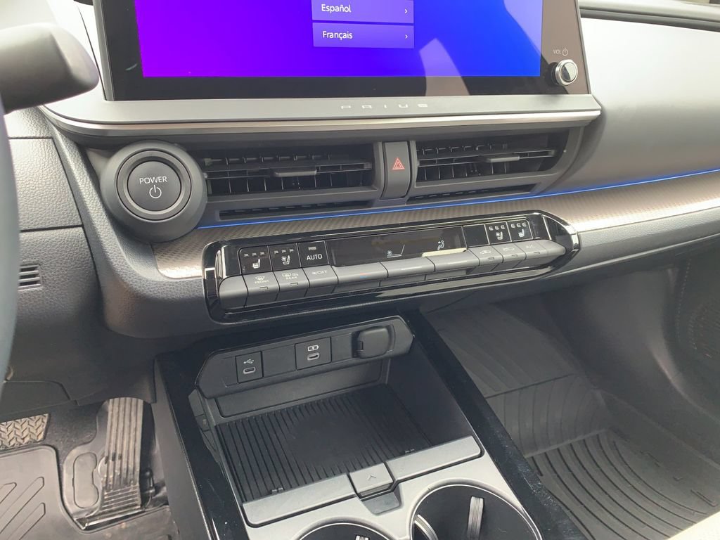 Used 2025 Toyota Prius Limited FWD image 25