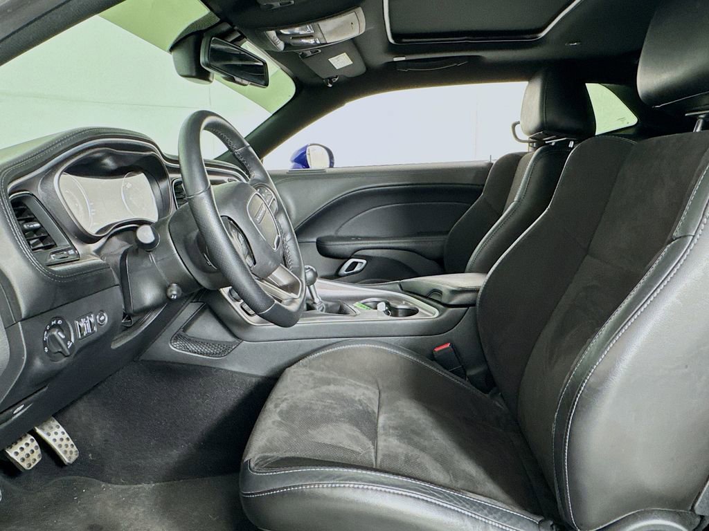 Used 2022 Dodge Challenger R/T w/ Plus Package RWD image 10