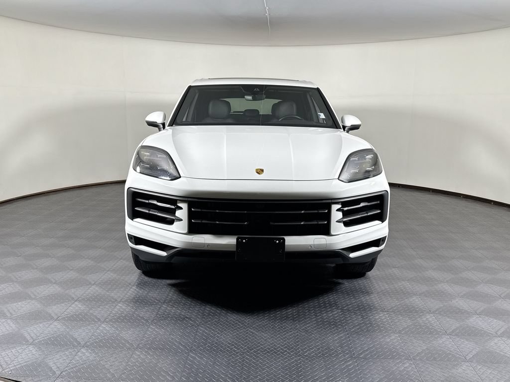Certified 2024 Porsche Cayenne AWD/4WD image 10