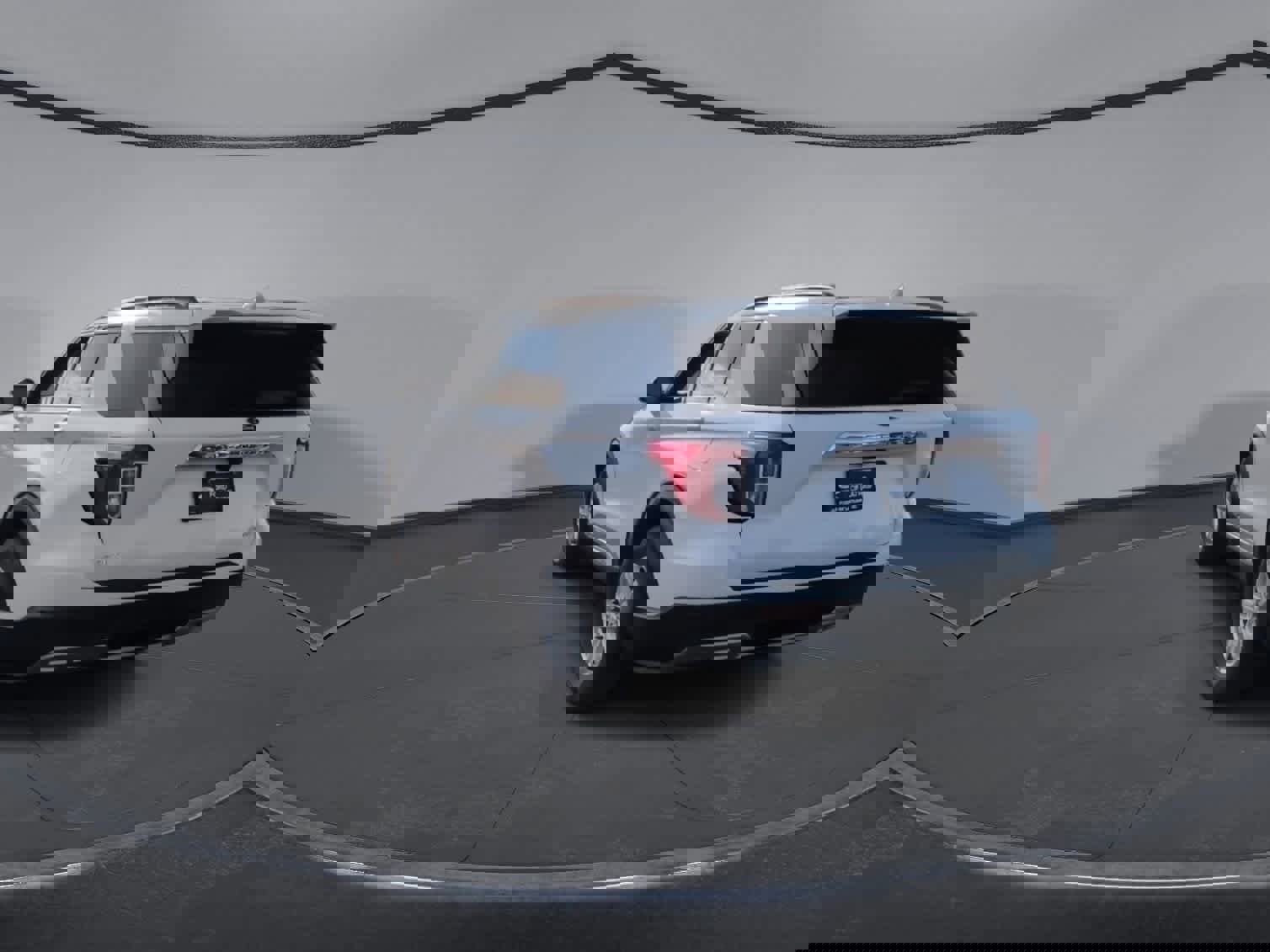 Certified 2023 Ford Explorer XLT w/ Equipment Group 202A image 7