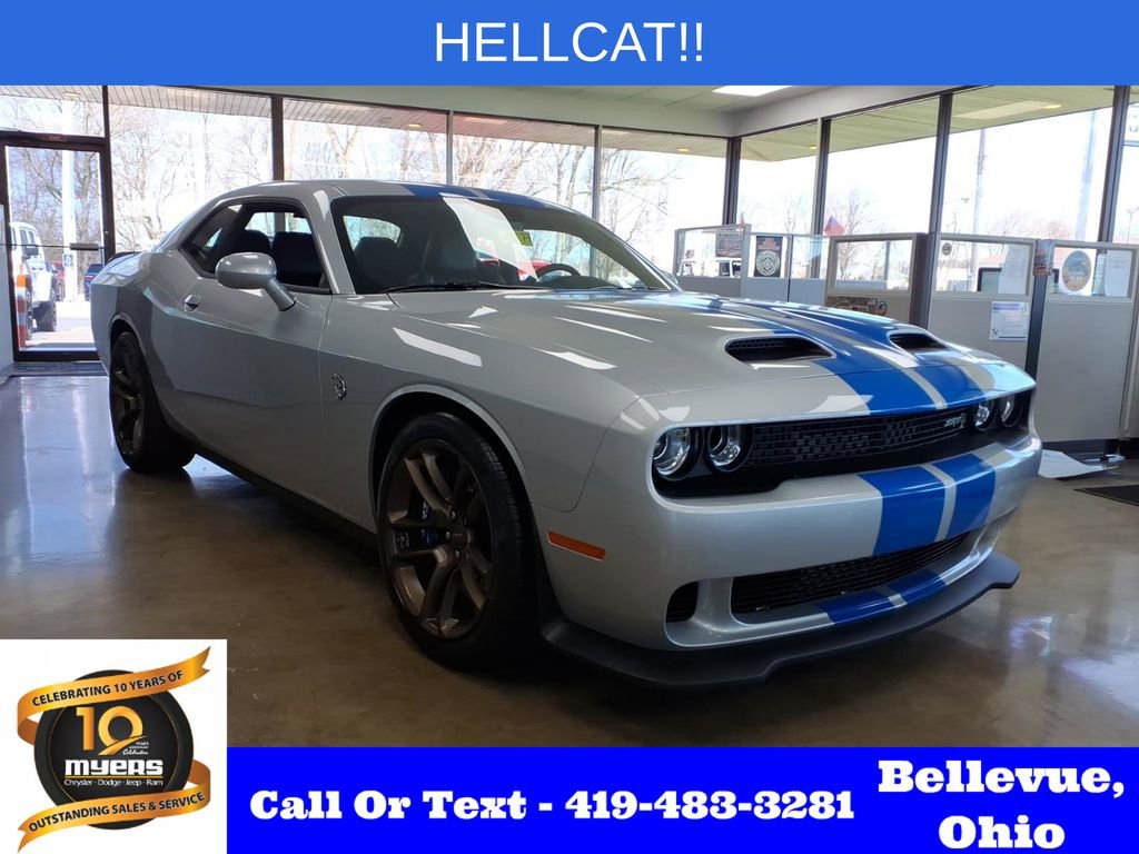 Used 2023 Dodge Challenger SRT Hellcat image 1